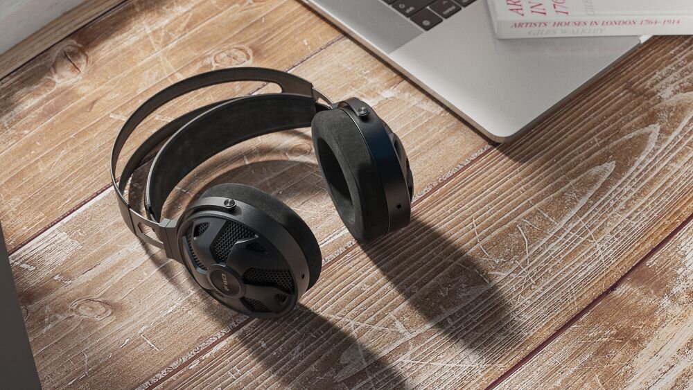 Słuchawki nauszne FIIO FT3 - odpornosc na uszkodzenia mechaniczne, sluchawki na blacie