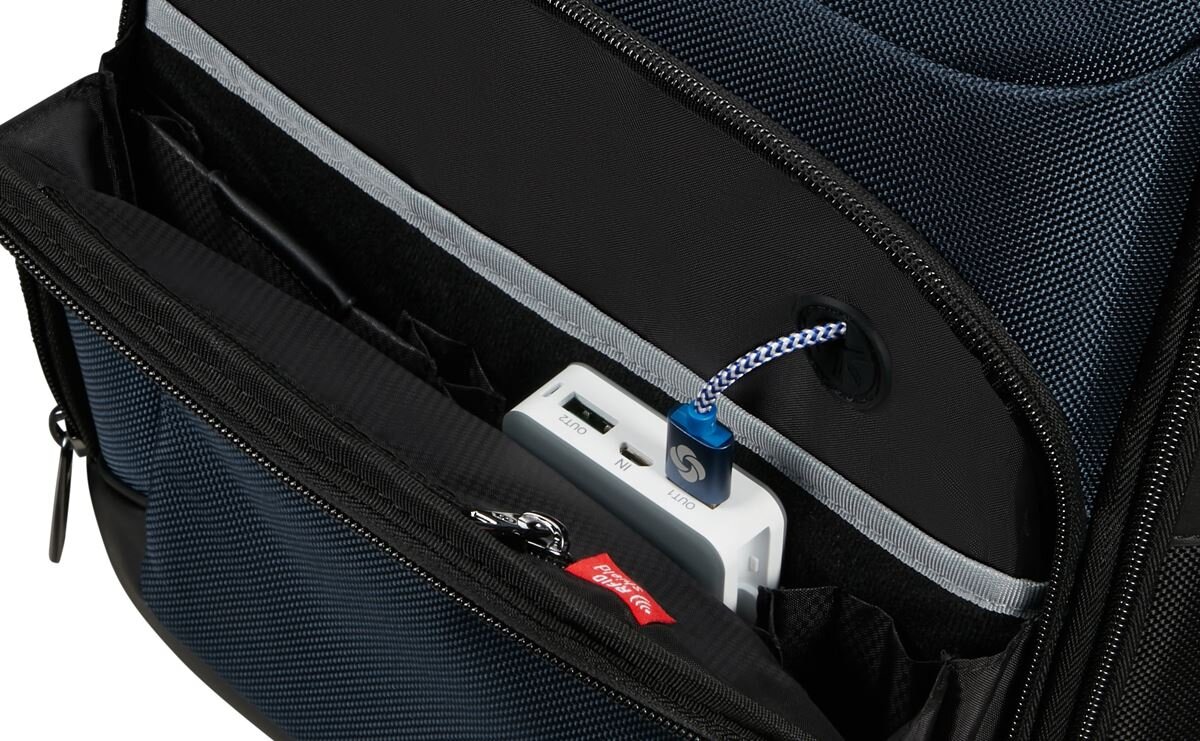 ZDJĘCIA PLECAKA DO LAPTOPA SAMS. 14.1 PRO-DLX 6