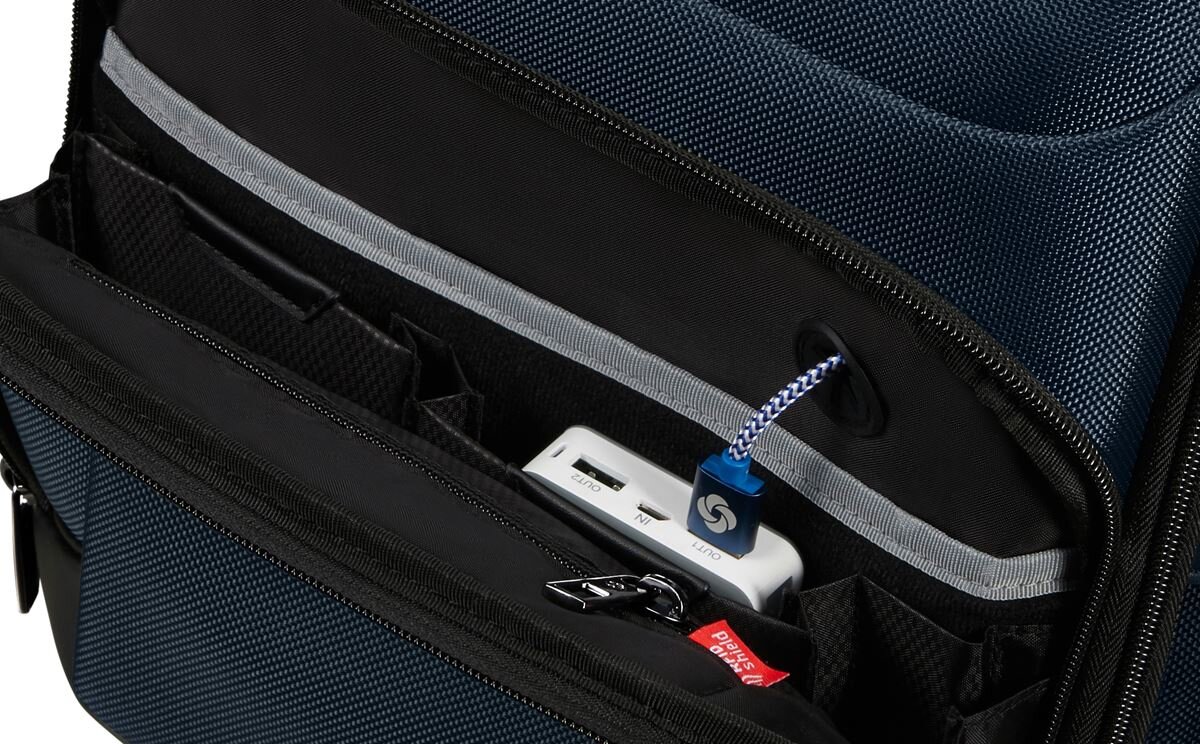 ZDJĘCIA PLECAKA DO LAPTOPA SAMS. 15.6 PRO-DLX 6