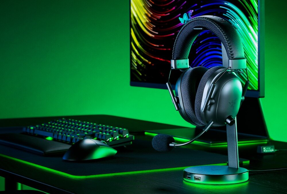 Słuchawki RAZER BlackShark V2 Pro design komfort lekkość dźwięk jakość wrażenia słuchowe ergonomia lekkość sport aktywność podróże czas pracy działanie akumulator