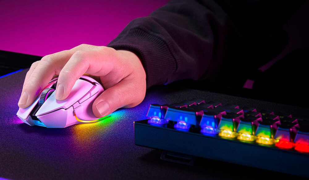 Mysz RAZER Basilisk V3 Pro Mysz lekkość przewodowa bezprzewodowa podświetlenie działanie konstrukcja przyciski konfiguralne sensor optyczny połączenie rozgrywka komfort