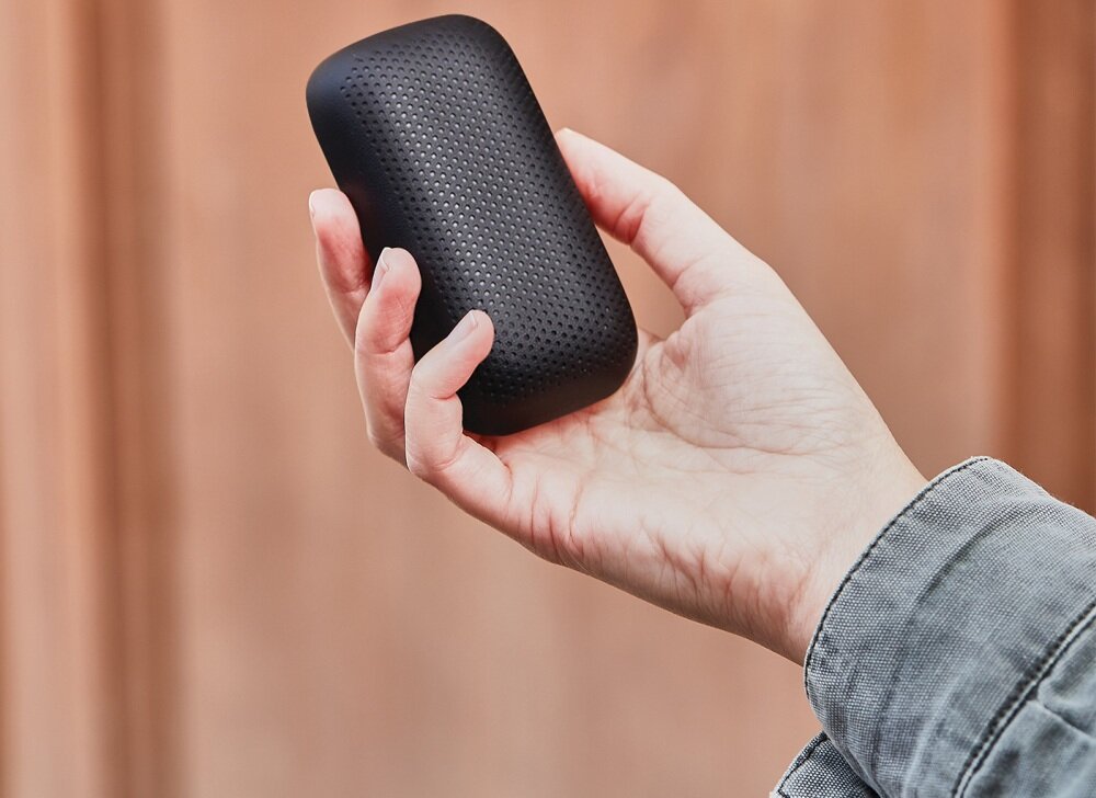 Słuchawki douszne LEXON Speakerbuds LA127N design komfort lekkość dźwięk jakość wrażenia słuchowe ergonomia lekkość sport aktywność podróże czas pracy działanie akumulator