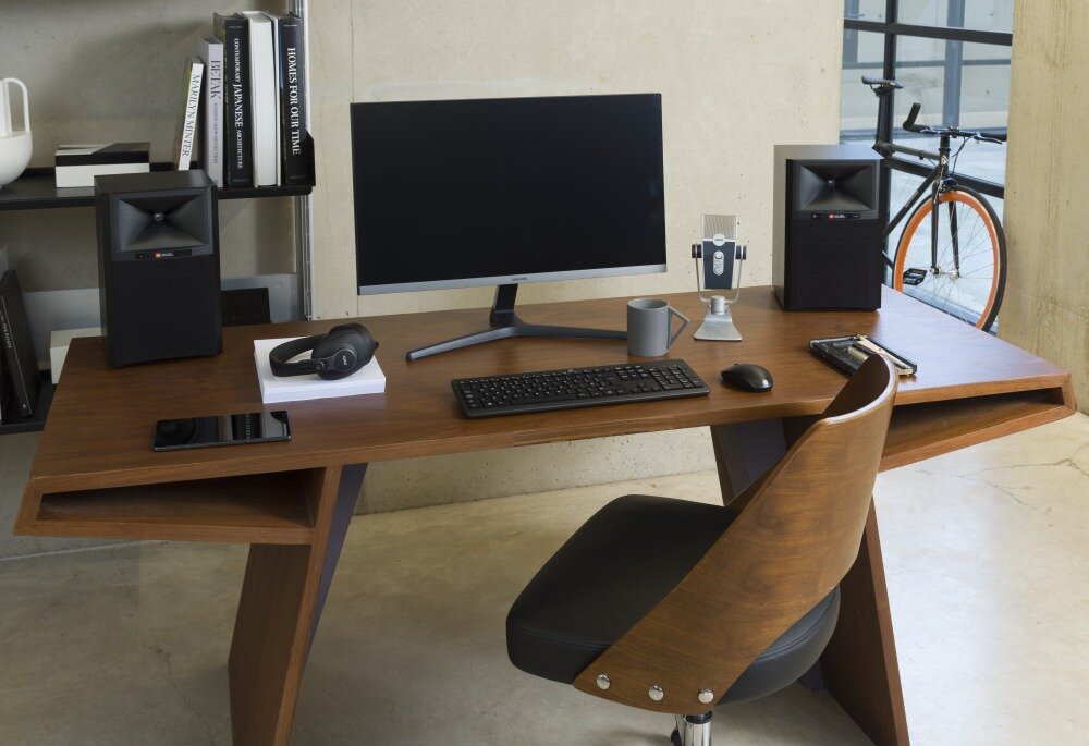 Kolumny głośnikowe JBL 4305P strumieniowanie moc przetwornik obsługa aplikacja design