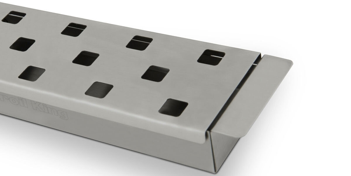 Skrzynka do wędzenia BROIL KING 60185, uchwyty, przenoszenie, skrzynka, kontrola, na białym tle połowa skrzynki do wędzenia frontem prawo skos