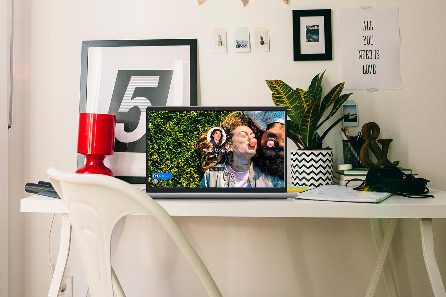 Laptop DELL Inspiron 3525 - Nowoczesny  