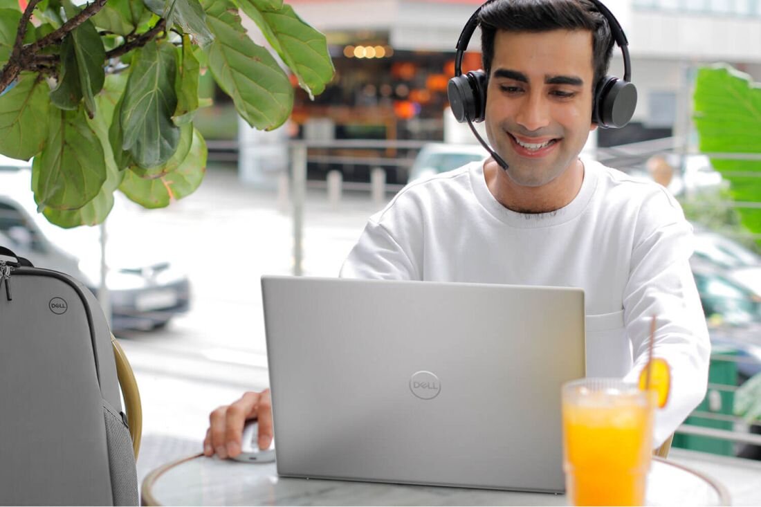 Laptop DELL Inspiron 5635 - Windows Hello