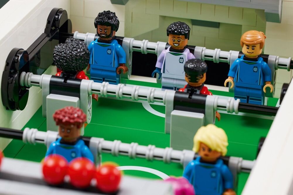 LEGO IDEAS Piłkarzyki 21337 klocki elementy zabawa łączenie figurki akcesoria figurka zestaw