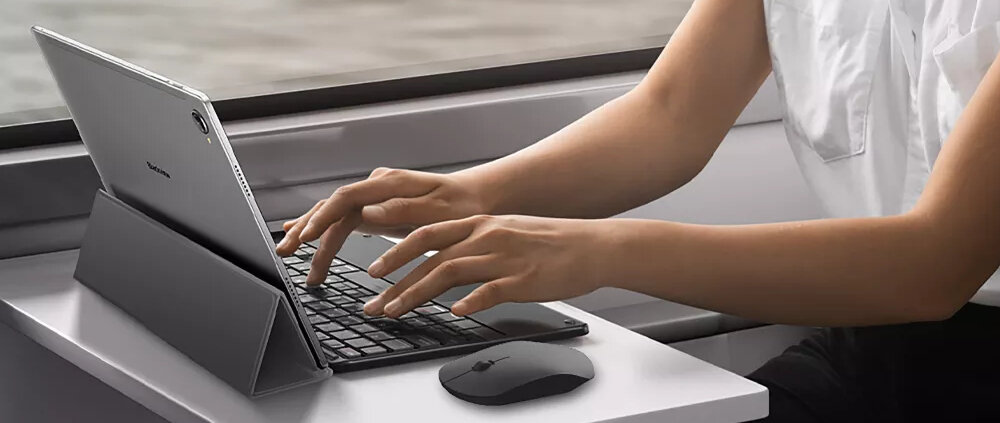 Tablet BLACKVIEW Tab rozdzielczość rdzenie przekątna czujniki aparat głośnik czas pracy procesor transmisja danych waga wifi pamięć złącza zestaw