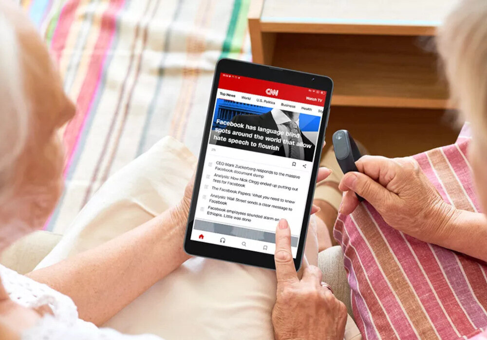 Tablet BLACKVIEW Tab rozdzielczość rdzenie przekątna czujniki aparat głośnik czas pracy procesor transmisja danych waga wifi pamięć złącza zestaw