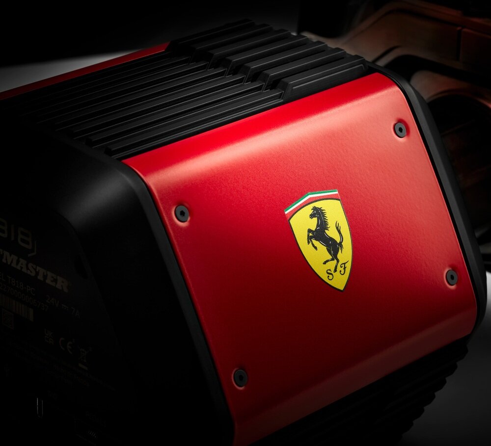 Kierownica THRUSTMASTER T818 + Ferrari SF1000 Simulator marzenia gracz wyświetlacz podstawa przyciski moment obrotowy układ mocowania