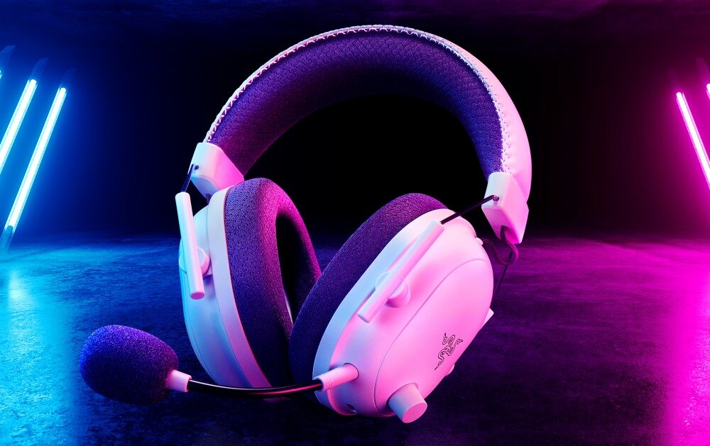 Słuchawki RAZER BlackShark V2 Pro design komfort lekkość dźwięk jakość wrażenia słuchowe ergonomia lekkość sport aktywność podróże czas pracy działanie akumulator