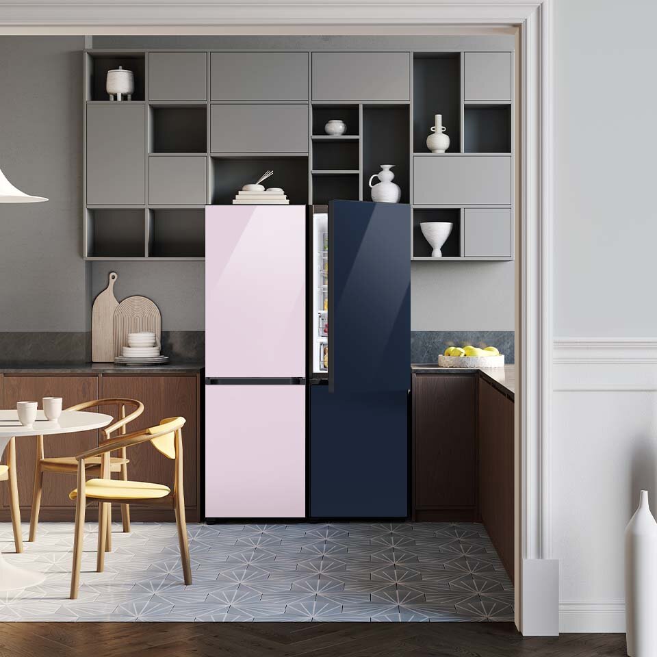 Przykład łączenia modułów Bespoke, by zwiększyć miejsce na żywność i napoje – o tym jak łączyć urządzenia przeczytaj na MEDIA EXPERT Przykład łączenia modułów Bespoke, by zwiększyć miejsce na żywność i napoje – o tym jak łączyć urządzenia przeczytaj na MEDIA EXPERT