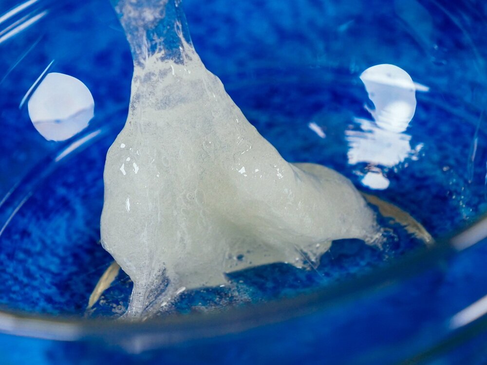 Zestaw kreatywny LISCIANI Crazy Science Slime w Ciemności 304-PL89239 ćwiczenie skupienia, nauka cierpliwości i planowania działan, dokładnośc i zaangażowanie