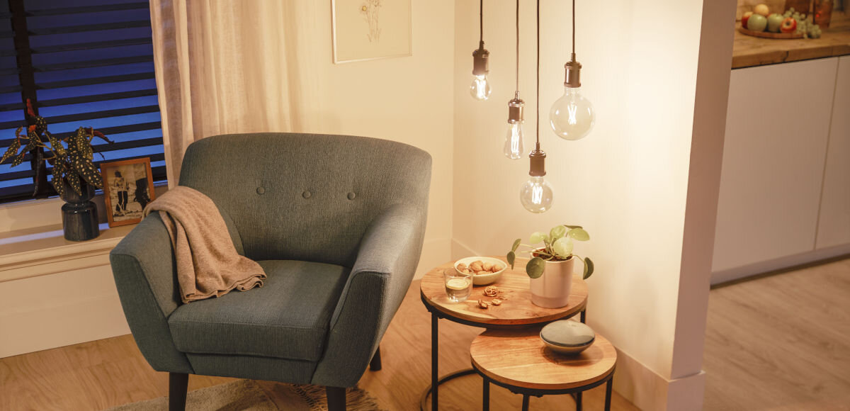 Inteligentna żarówka LED PHILIPS WFB 920-50 Zaprogramuj światła codziennej tygodniowej rutyny automatycznego dostosowywania