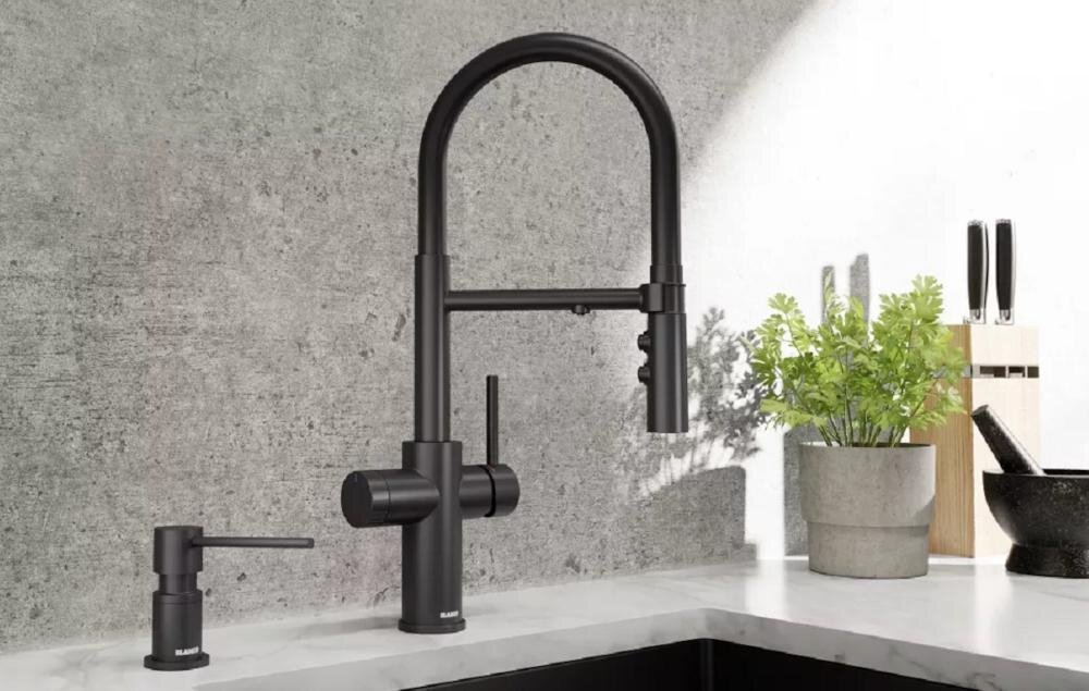 BLANCO Catris-S Flexo Filter 526707 styl pvd steel harmonia bateria zlewozmywak regulacja strumień temperatura ręka ceramika trwałość nieszczelność regulacja strumień filtr woda