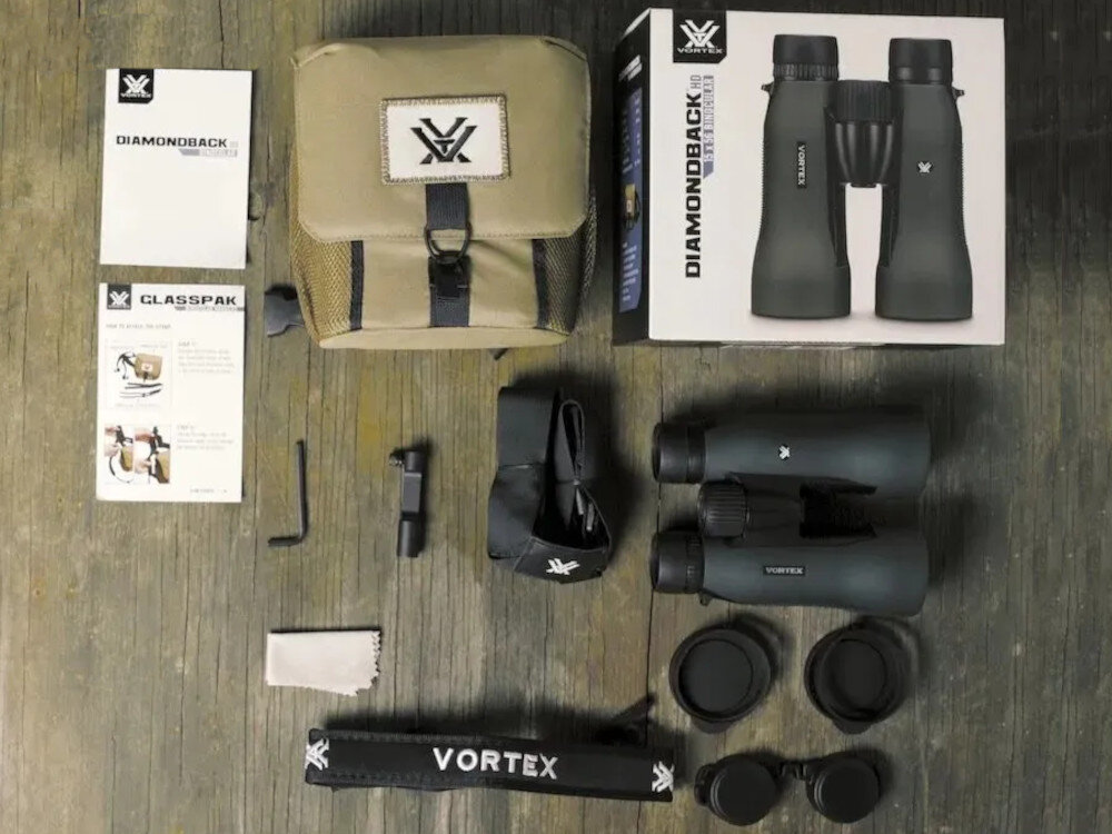 Lornetka VORTEX Diamondback HD 15x56 opakowanie zestaw akcesoria