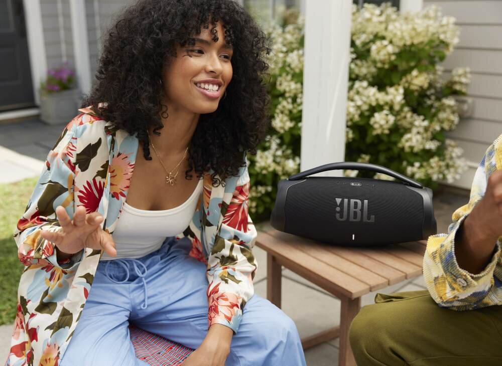 Głośnik JBL Boombox 3 WiFi mobilność bas moc strumieniowanie czas pracy czas działania ładowanie odporność zabezpieczenie