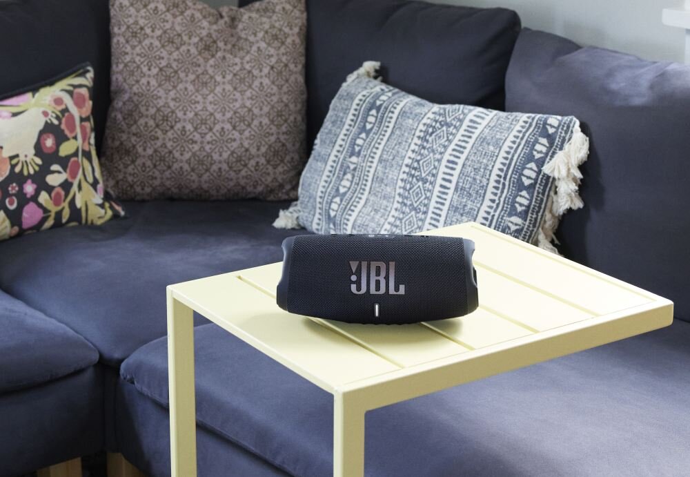 Głośnik JBL Boombox 5 WiFi mobilność bas moc strumieniowanie czas pracy czas działania ładowanie odporność zabezpieczenie