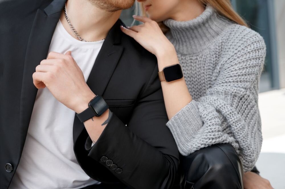 Smartwatch GARETT GRC Maxx ekran bateria czujniki zdrowie sport pasek ładowanie pojemność rozdzielczość łączność sterowanie krew puls rozmowy smartfon aplikacja