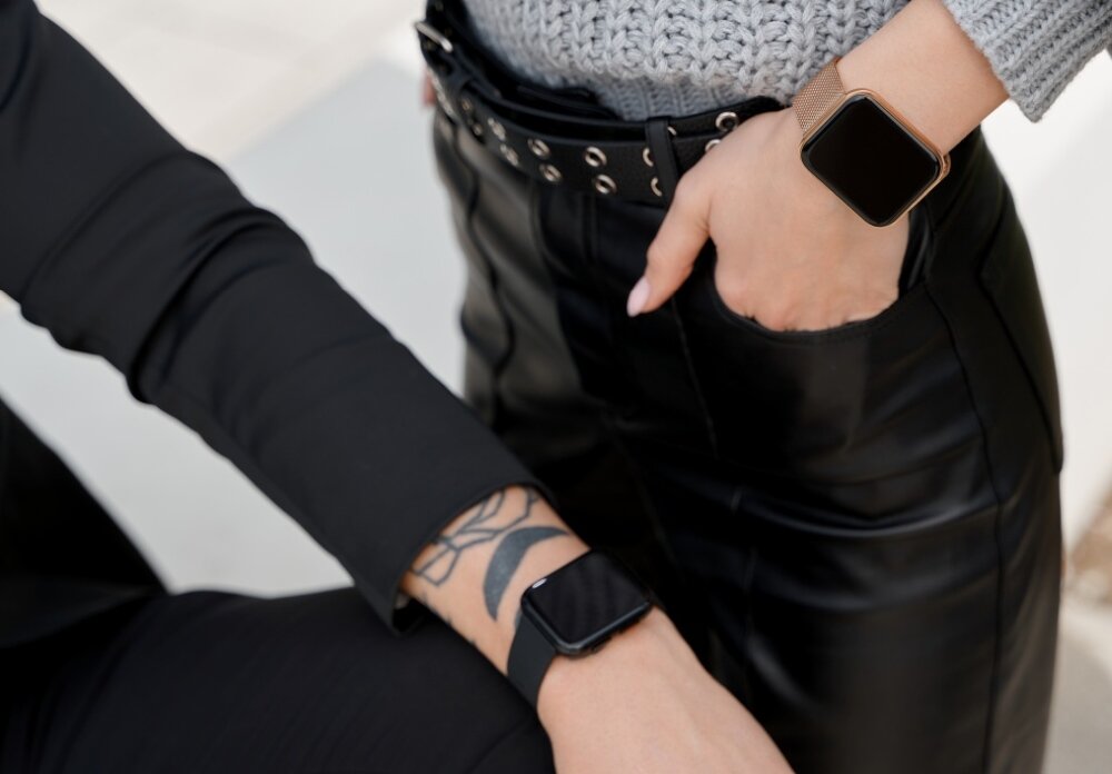 Smartwatch GARETT GRC Maxx ekran bateria czujniki zdrowie sport pasek ładowanie pojemność rozdzielczość łączność sterowanie krew puls rozmowy smartfon aplikacja
