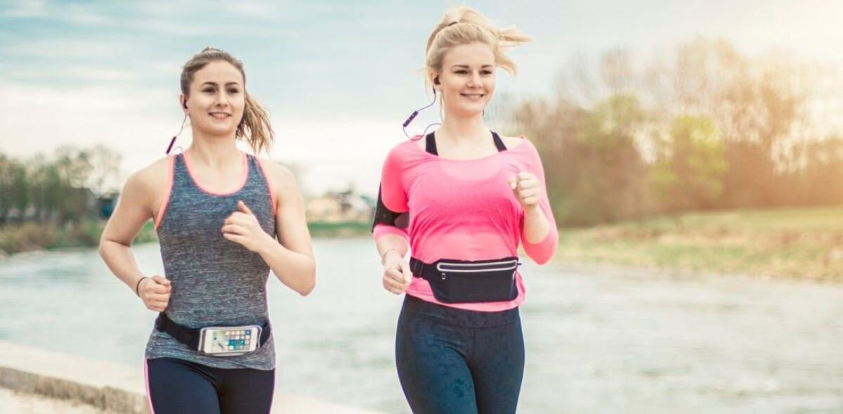 zdjęcie słuchawek Hama Freedom Athletics