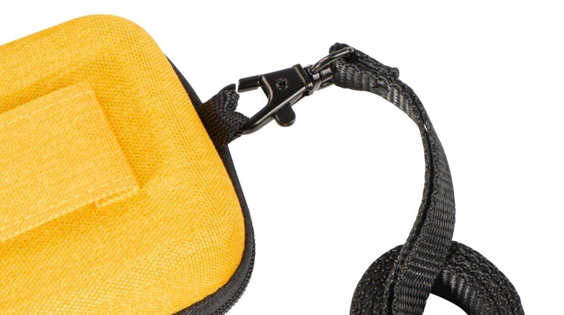 zdjęcie etui do aparatu