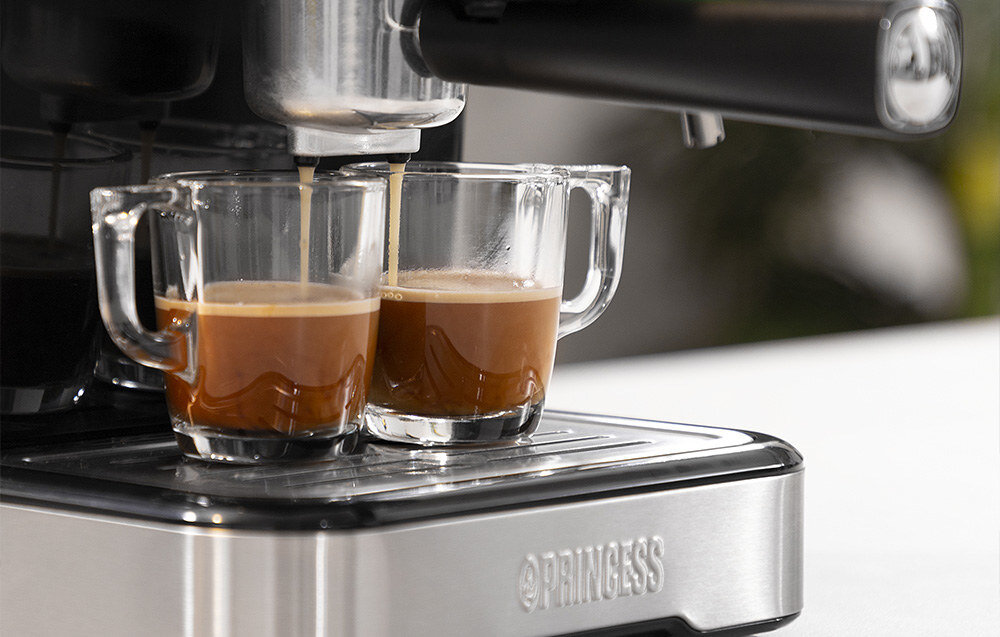 Ekspres PRINCESS Espresso 249412 Stalowo-czarny moc 1100 W