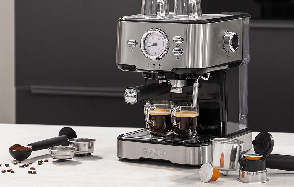 Ekspres PRINCESS Espresso 249412 Stalowo-czarny Elegancki funkcjonalny dodatek kolor kolorystyka wykonanie