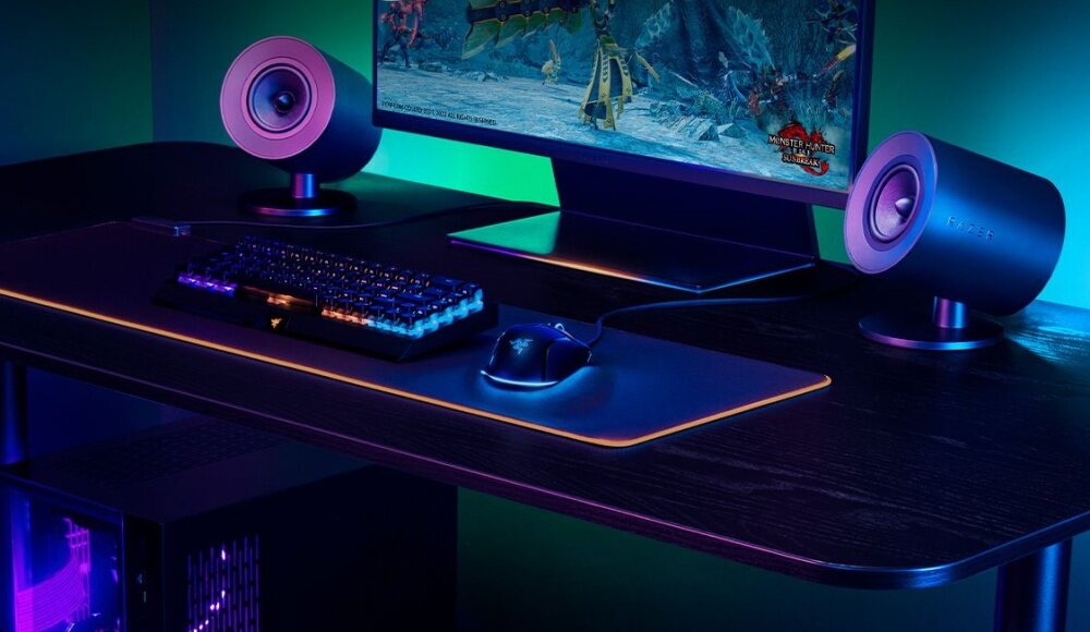 Głośniki RAZER Nommo V2 efekty podświetlenie dźwięk brzmienie moc głośniki bezprzewodowe audio  thx spatial audio chroma rgb użytkowanie warunki 
