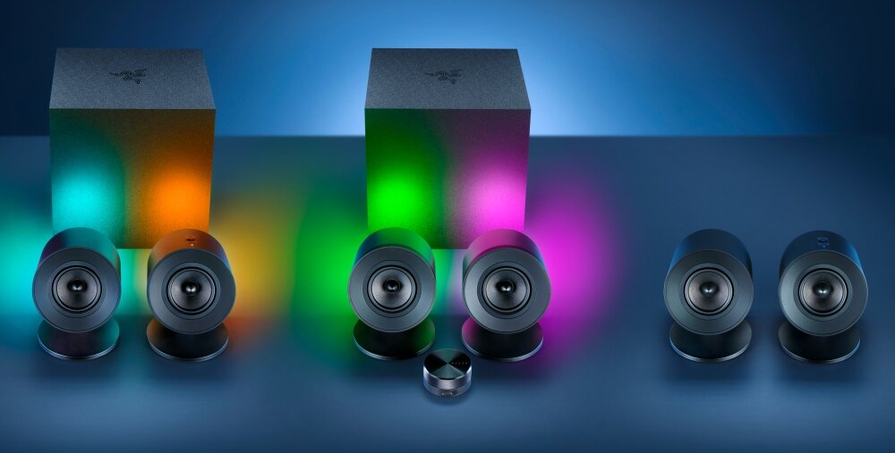 Głośniki RAZER Nommo V2 X efekty podświetlenie dźwięk brzmienie moc głośniki bezprzewodowe audio thx spatial audio chroma rgb użytkowanie warunki