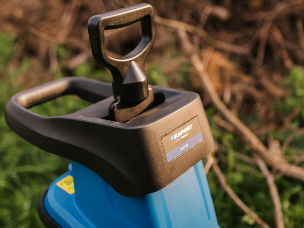 Rozdrabniacz do gałęzi BLAUPUNKT GS3010 elektryczny 2400 w 45 mm ostrze