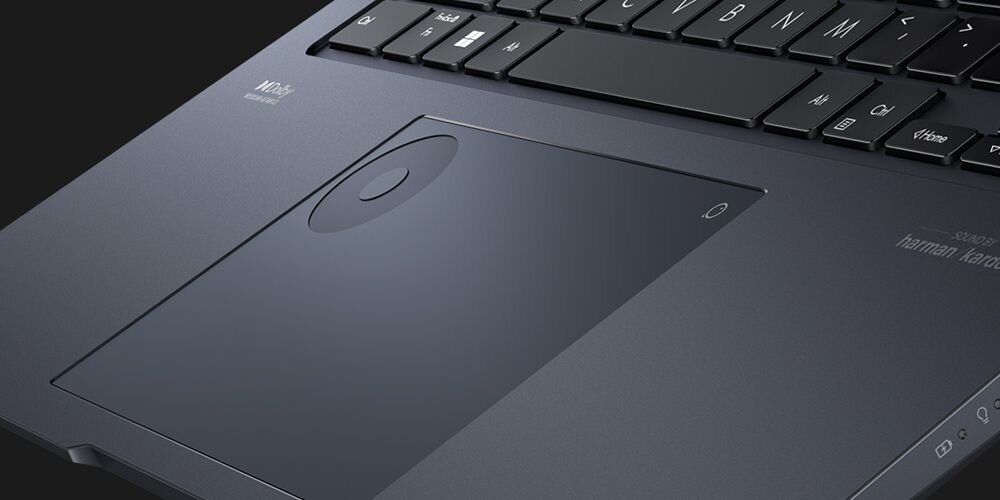 Laptop ASUS Zenbook 15 - ErgoSense touchpad 