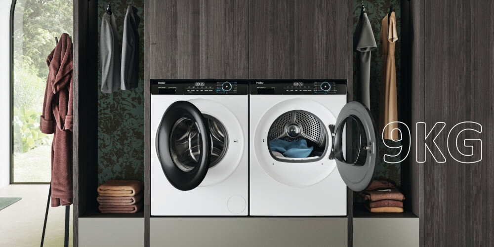 SUSZARKA HAIER I-PRO 3 HD90-A3939-S zdjęcie lifestyle ubrania sukienki ręczniki dwa urządzenia otwarte drzwiczki wnętrze bębna szafa zabudowa ikona pojemności Duża pojemność bębna 9 kg duży otwór łatwy załadunek rozładunek bezproblemowe działanie przez wiele lat