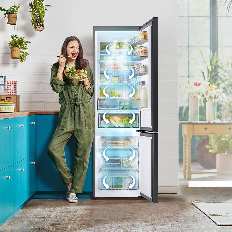 Ukazany na grafice system chłodzenia rozprowadzający zimne powietrze po całym wnętrzu Ukazany na grafice system chłodzenia rozprowadzający zimne powietrze po całym wnętrzu