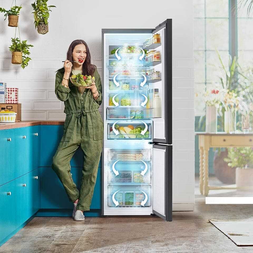 Ukazany na grafice system chłodzenia rozprowadzający zimne powietrze po całym wnętrzu