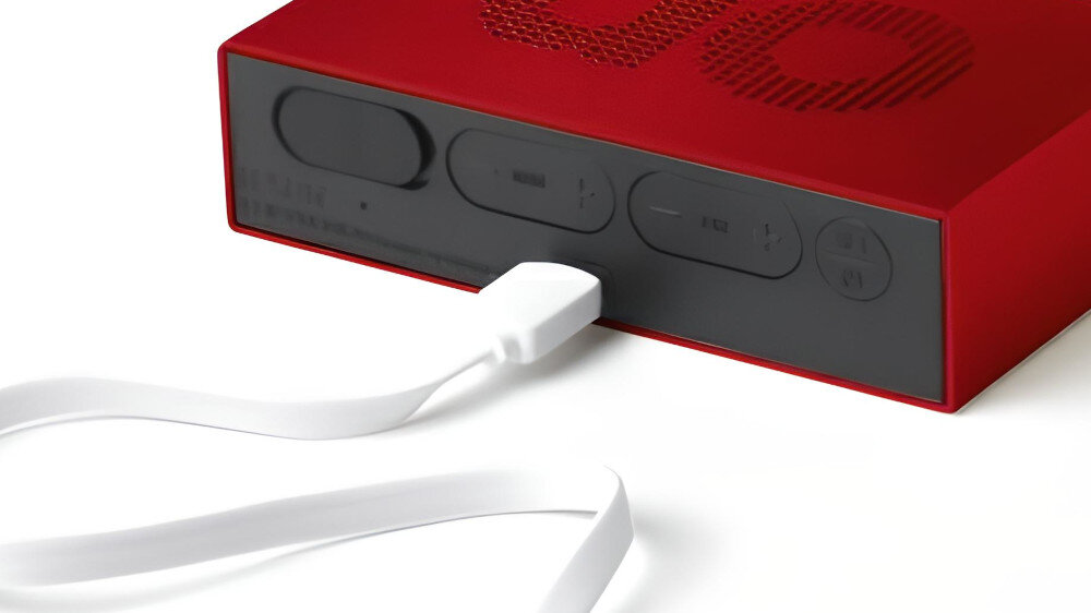 Budzik LEXON Flip Premium  - wykonanie