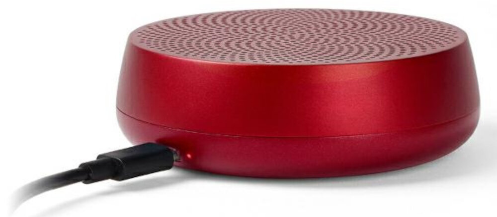 Głośnik LEXON Mino+ L  - ładowanie