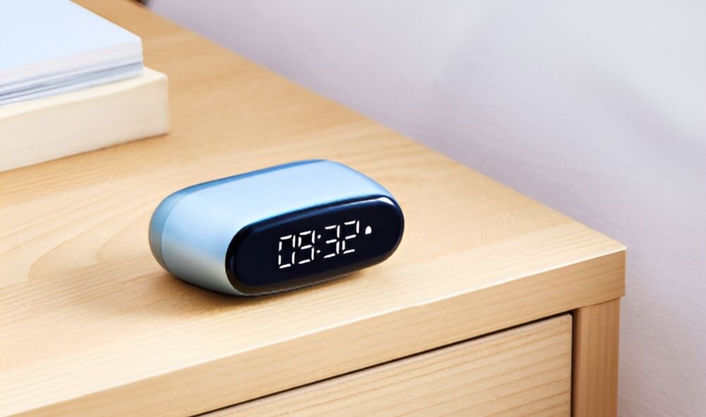 Budzik LEXON Minut Mini  praktycznosc elegancja podswietlenie