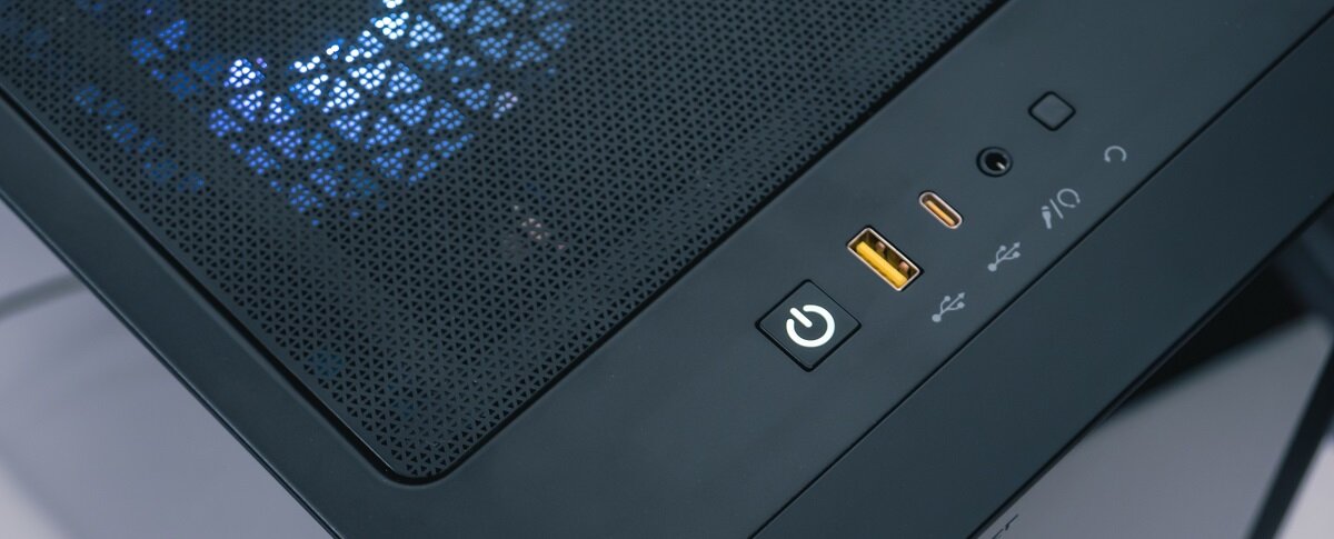 Komputer OPTIMUS E-sport Extreme wydajność procesora Potężna karta graficzna pamięć RAM szybki dysk SSD Solidna konstrukcja nowoczesny design windows