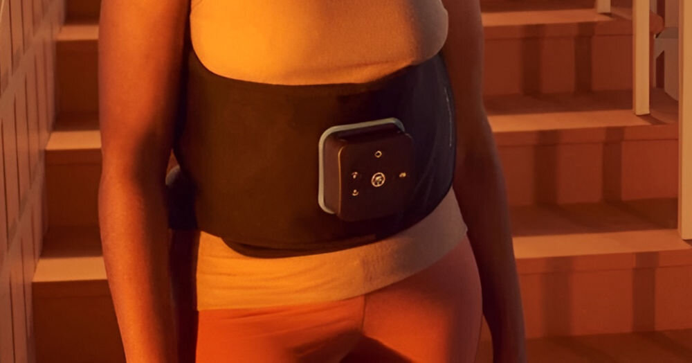 Elektryczny pas lędźwiowy THERABODY RecoveryTherm Hot Vibration Back & Core ulga dla pleców