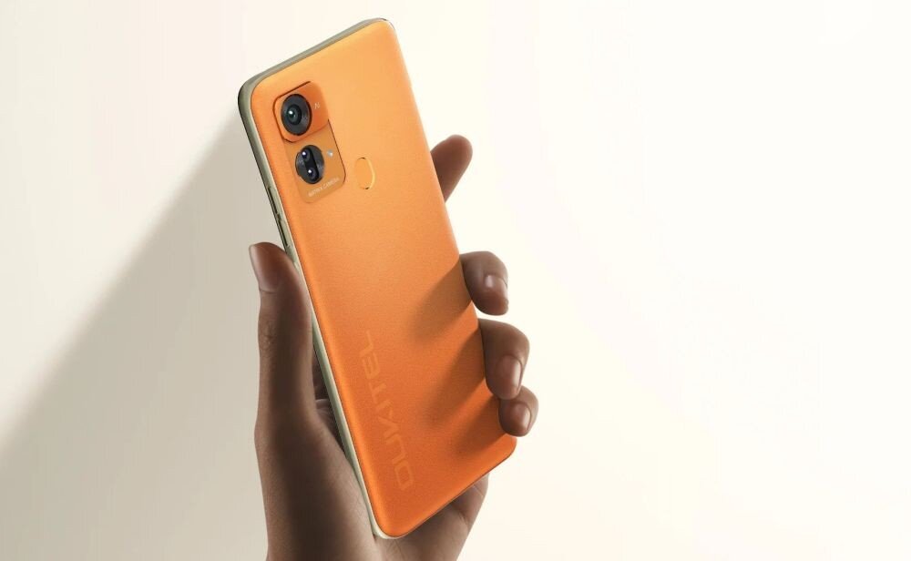 Smartfon OUKITEL C33 ekran bateria aparat procesor ram pamięć pojemność rozdzielczość zdjęcia filmy opis dane cechy blokady system łączność wifi bluetooth obudowa szkło odporność porty muzyka transfer sieć przekątna matryca waga czujniki oled amoled ips