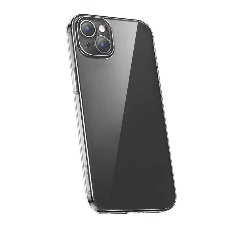 Przeźroczyste etui na smartfon z widocznymi wycięciami na aparat. Etui jest gładkie i dopasowane do kształtu telefonu.