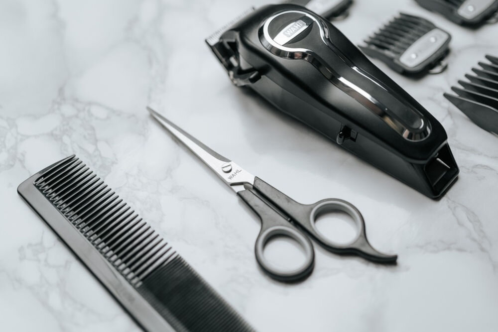 Strzyżarka WAHL Elite Pro Cordless 20606-0460 grzebień peleryna nożyczki