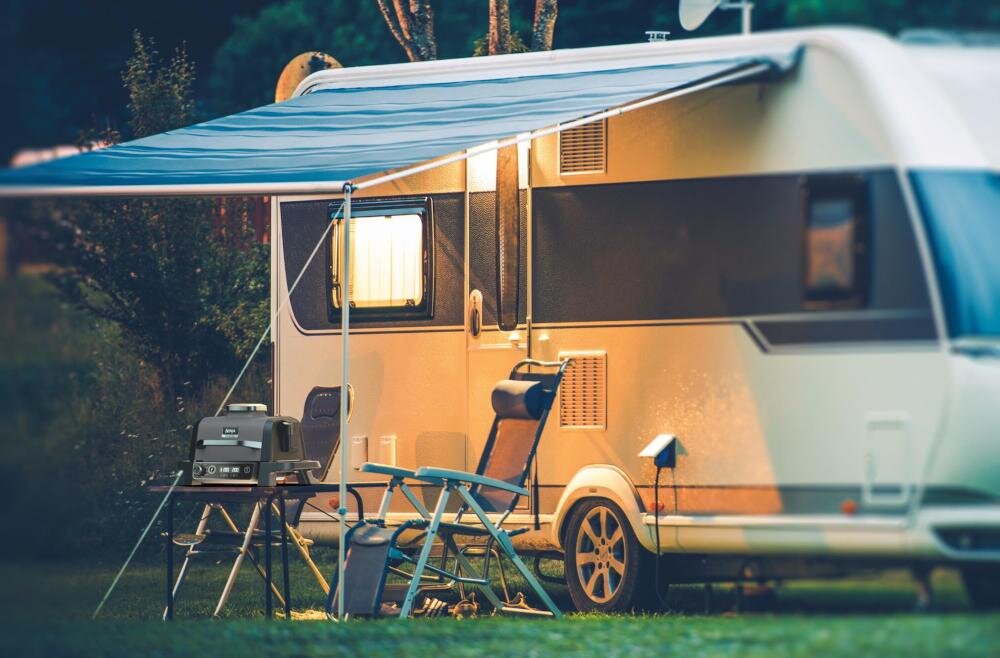 NINJA Woodfire OG701EU grill przestrzeń ogród balkon taras kemping