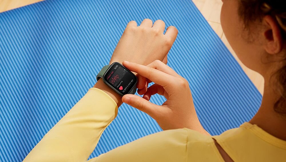 Smartwatch XIAOMI Redmi Watch 3 Active ekran bateria czujniki zdrowie sport pasek ładowanie pojemność rozdzielczość łączność sterowanie krew puls rozmowy smartfon aplikacja