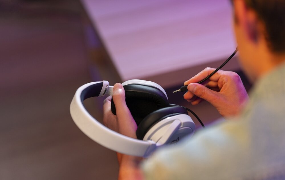 Słuchawki TRUST GXT 498 Forta PlayStation 5