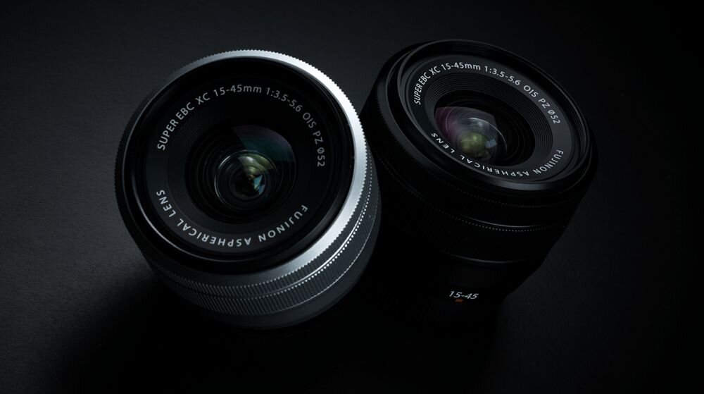 Aparat FUJIFILM X-S20 zdjęcia obiektyw ekran wizjer ogniskowa przysłona migawka obudowa bateria zasilanie filmy nagrywanie rozdzielczość matryca rozmiar przekątna tryby iso montaż lampa światło przyciski sterowanie menu kontrast jasność balans bieli filtry cmos karta pliki format zapis seria