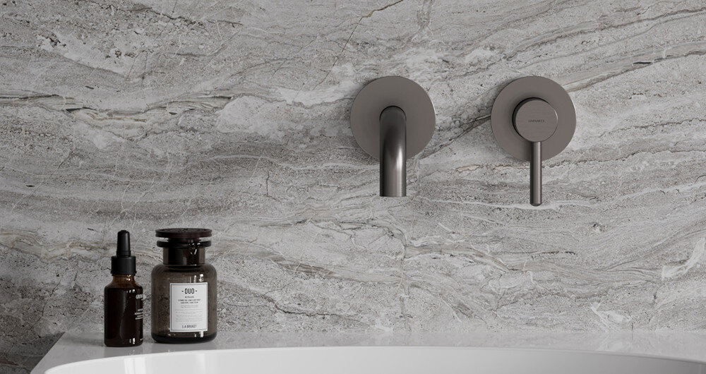 BATERIA UMYWALKOWA OMNIRES Y1215HGR Y GRAFIT Perlator technologia air water zmiękczanie wody przyjemna w dotyku cichy Strumień wody równomierny nie rozpryskuje się oszczędność wody poprawa jakości ekologiczne korzyści wysokogatunkowy mosiądz głowica ceramiczna wysoka jakość materiał wykonania powłoka PVD odporność na uszkodzenia trwałość oszczędność elegancka praktyczna kolor grafitowy wysoka jakość design funkcjonalność wygoda wpasowany w aranżację łazienkową kolekcja Y