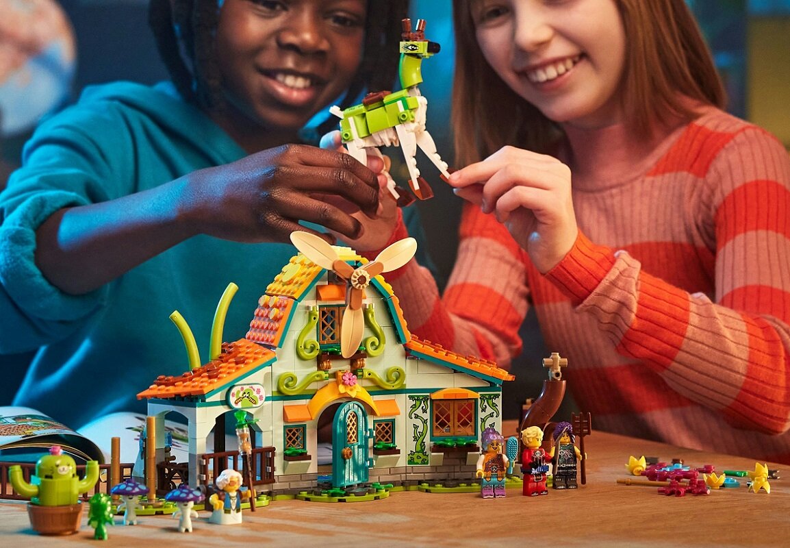 LEGO DREAMZzz Stajnia fantastycznych stworzeń 71459 dziecko kreatywność zabawa nauka rozwój klocki figurki minifigurki jakość tradycja konstrukcja nauka wyobraźnia role jakość bezpieczeństwo wyobraźnia budowanie pasja hobby funkcje instrukcja aplikacja LEGO Builde
