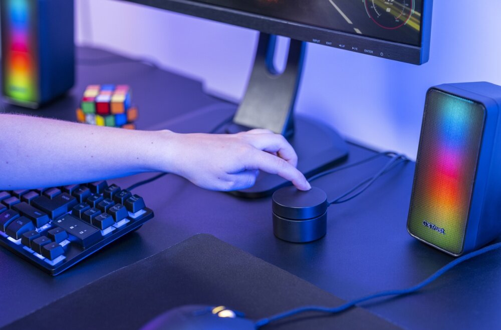 Głośniki TRUST GXT 611 Wezz głośniki muzyka moc filmy rozgrywka gry